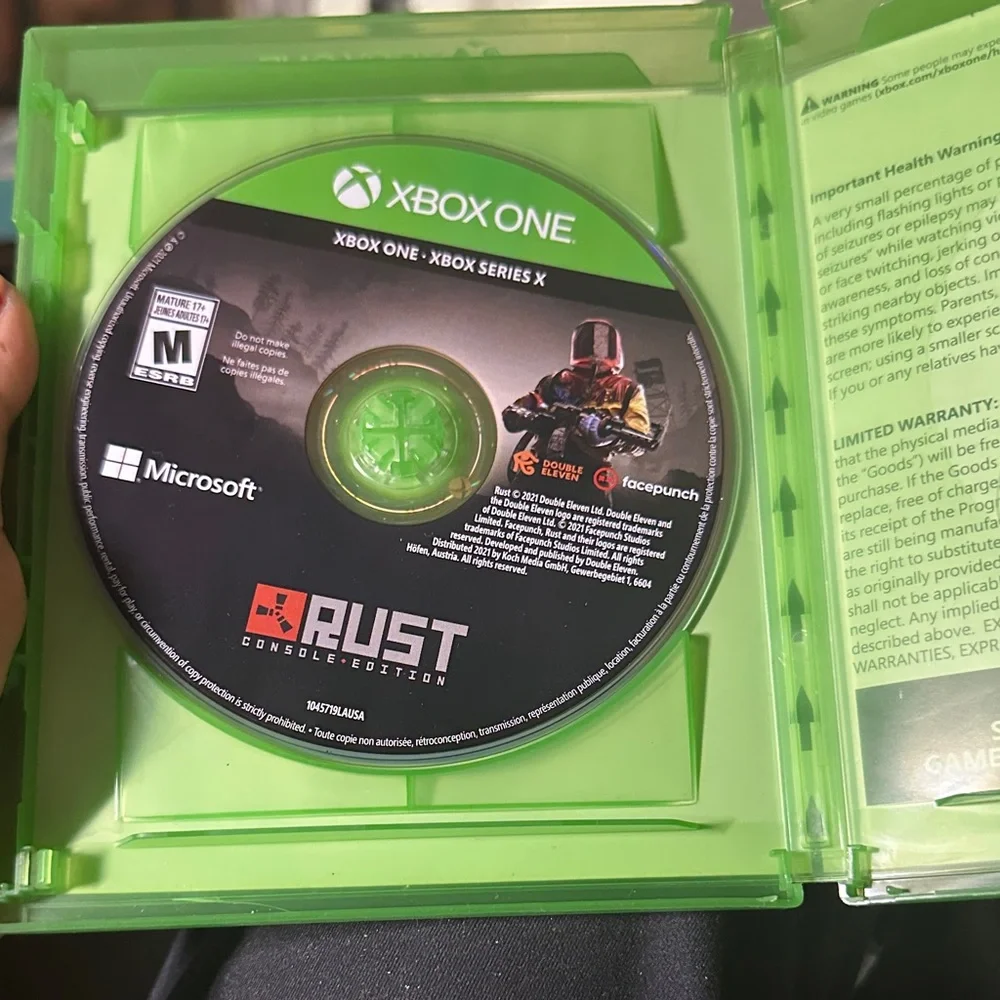 Microsoft Xbox One Game Disc - Black & Green Rust Console Edition Artwork/used